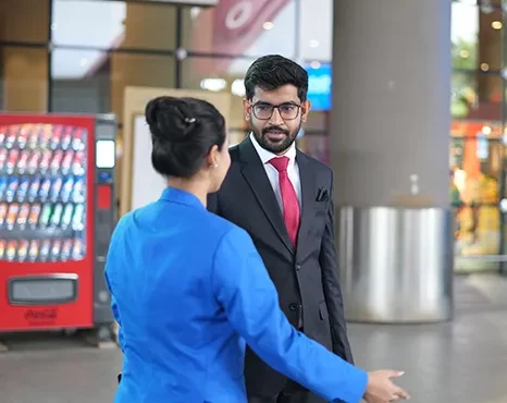 Luxury Airport Cab vs Private Car Rental: Which Is Best for Your Trip?